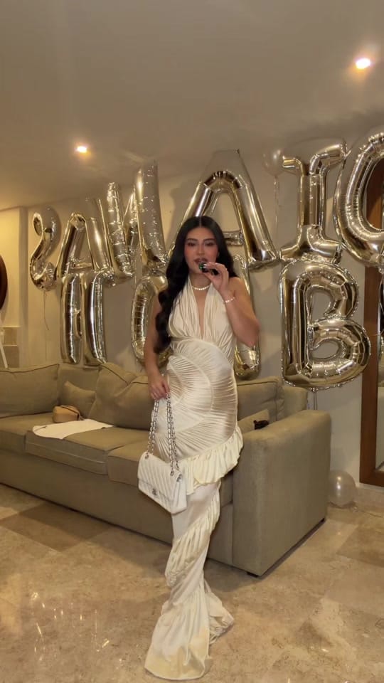 Post 10 by Diana Montoya on TikTok (video)