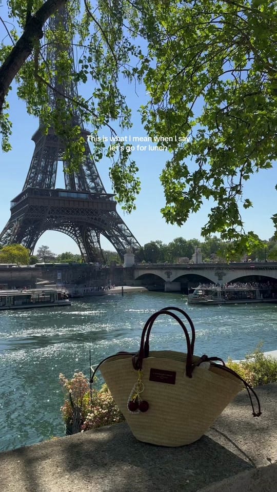 Post 5 by Mia Min on TikTok (video)