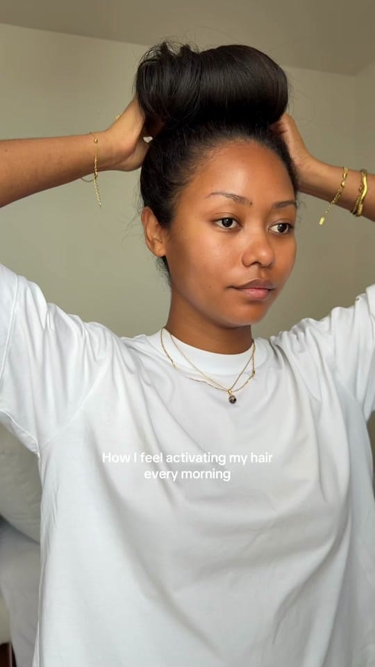 Post 6 by Mia Min on TikTok (video)