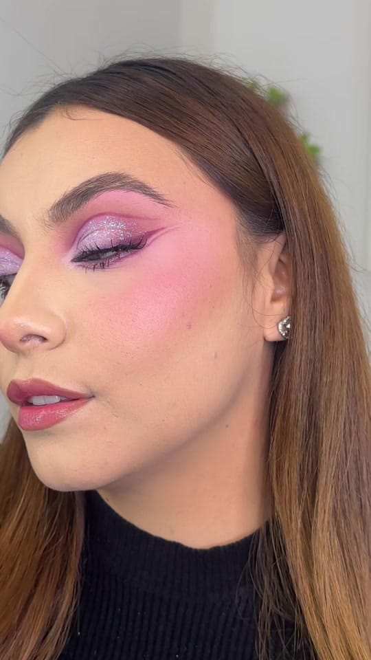 Post 3 by Lisa Carreón Makeup ✨ on TikTok (video)