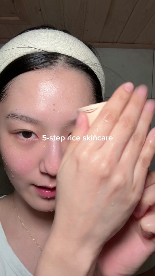 Post 10 by blueyoobin on TikTok (video)