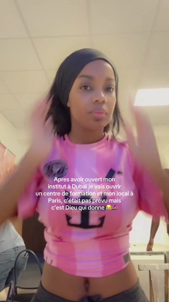 Post 9 by ELONAILS | ELOSTUDIO on TikTok (video)