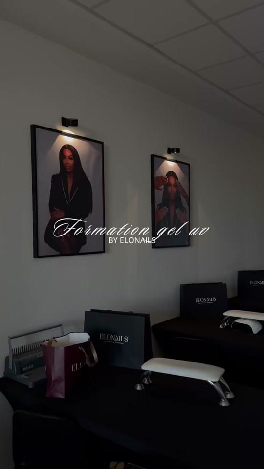Post 4 by ELONAILS | ELOSTUDIO on TikTok (video)