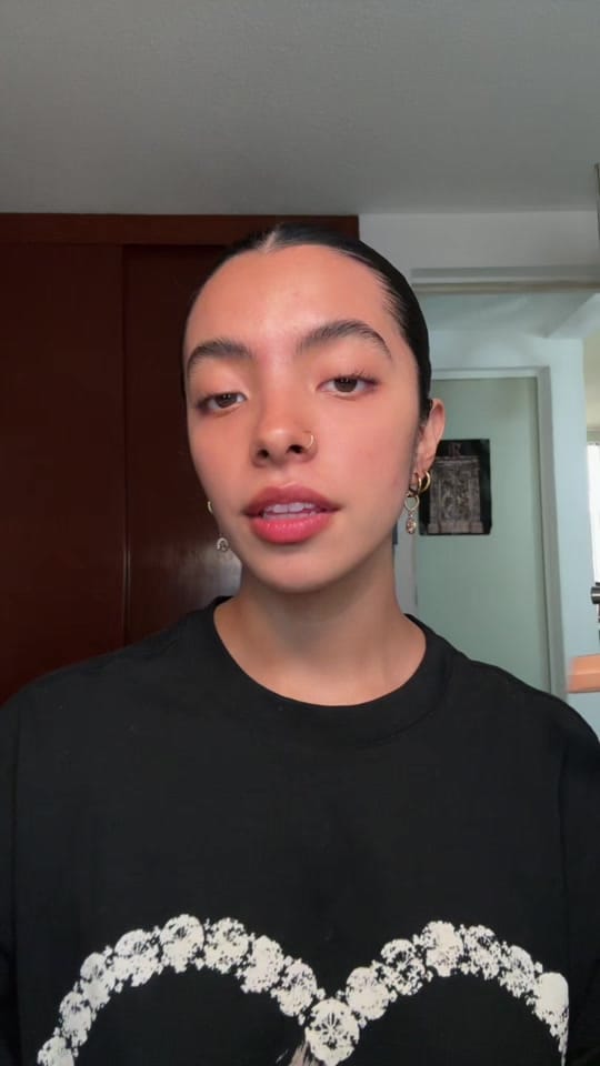 Post 2 by Etérea Limón on TikTok (video)