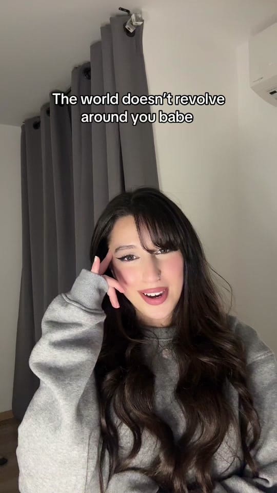 Post 7 by 𝓢 𝓮 𝓵 𝓵 𝔂 🎀 on TikTok (video)