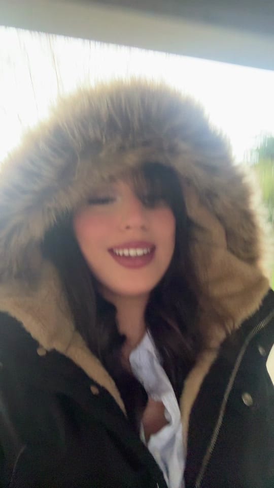 Post 8 by 𝓢 𝓮 𝓵 𝓵 𝔂 🎀 on TikTok (video)