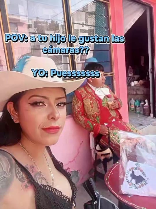 Post 3 by Lorenita 19 sg on TikTok (video)
