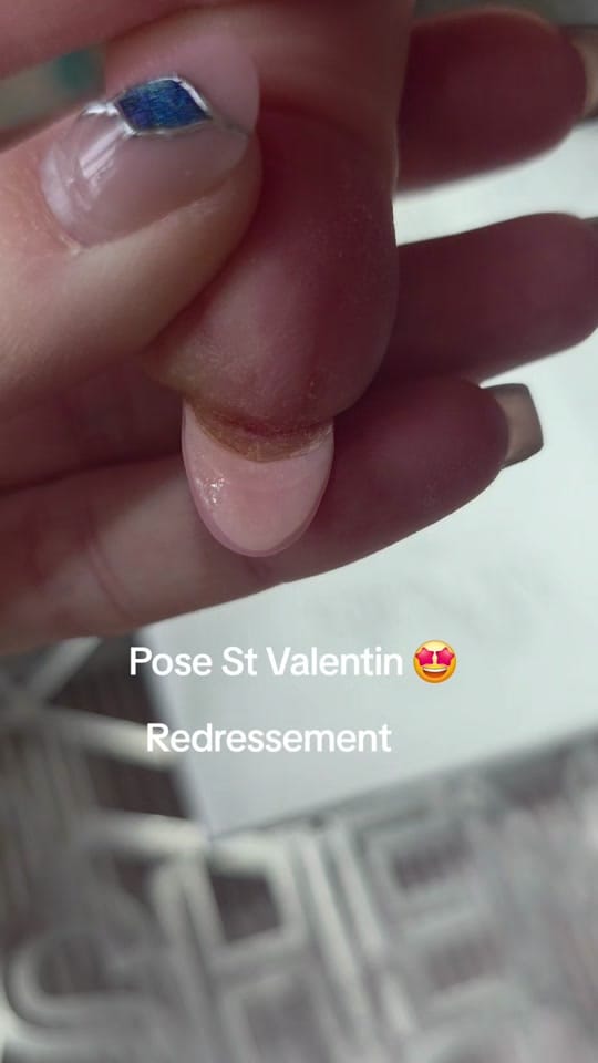 Post 2 by Les Jolis Ongles de Sophie 🥔 on TikTok (video)