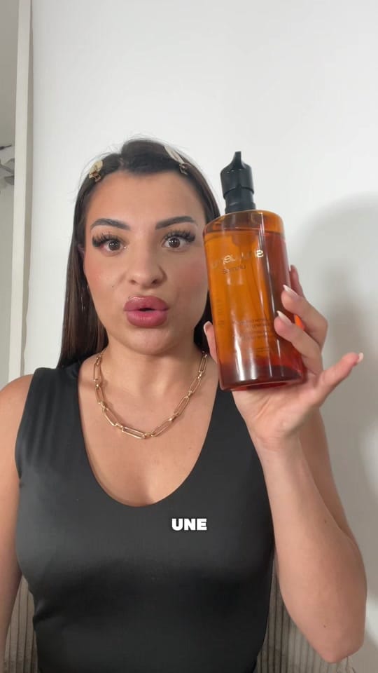 Post 3 by Gladys on TikTok (video)