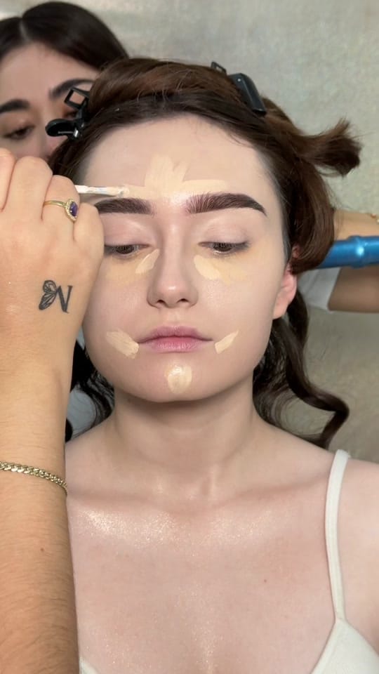Post 8 by Adriana Miramontes on TikTok (video)
