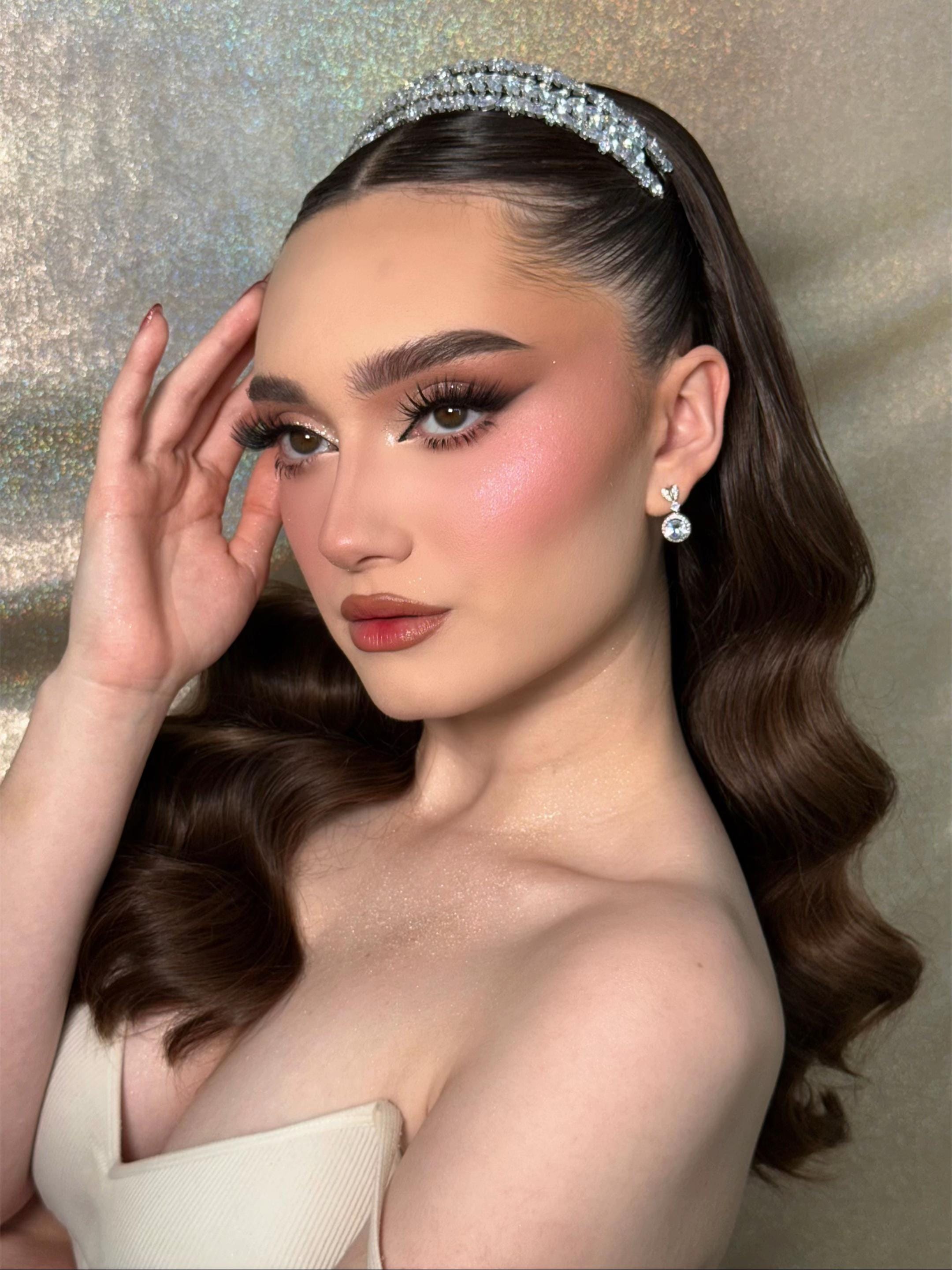 Post 9 by Adriana Miramontes on TikTok (video)