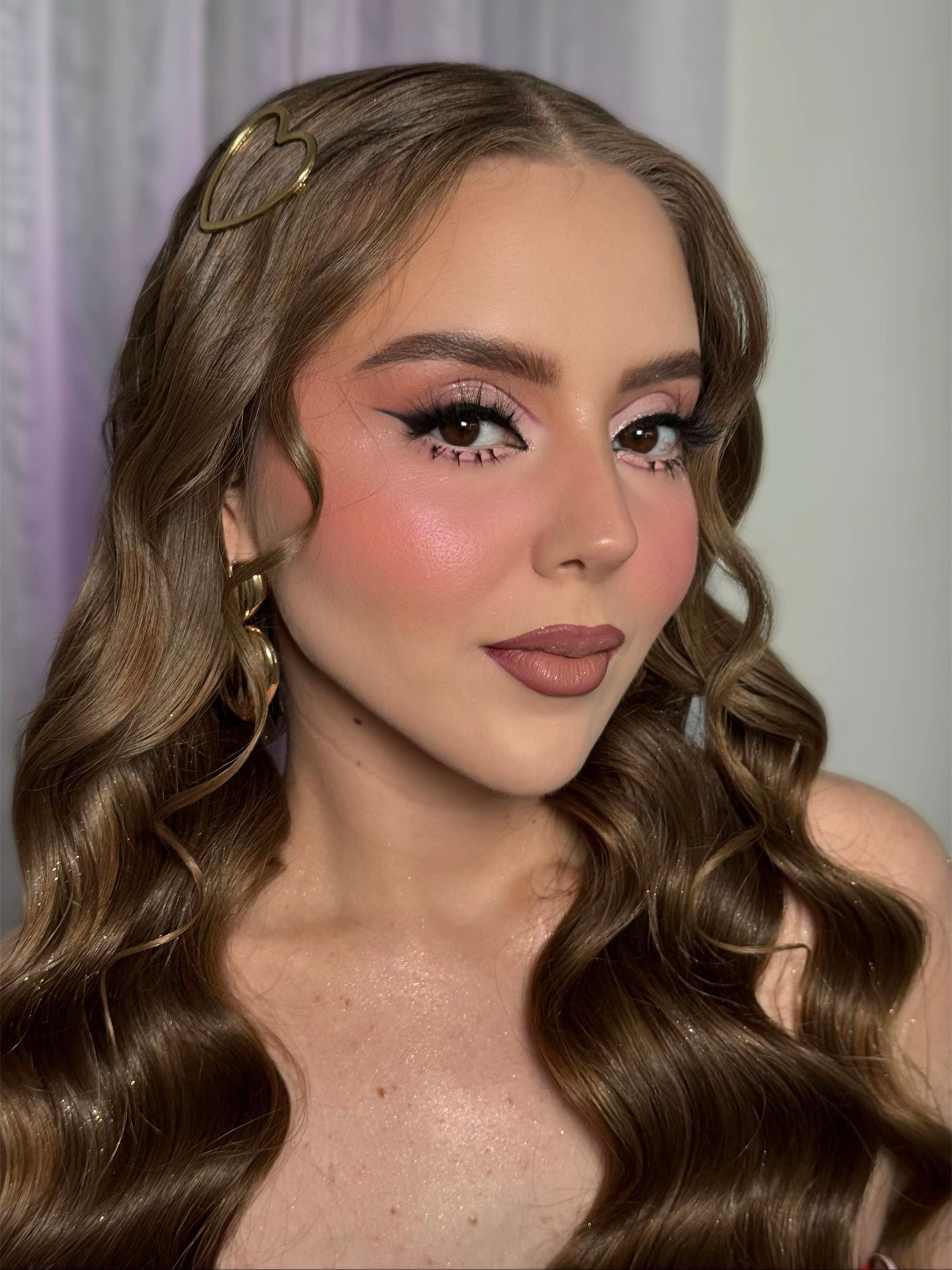 Post 2 by Adriana Miramontes on TikTok (video)