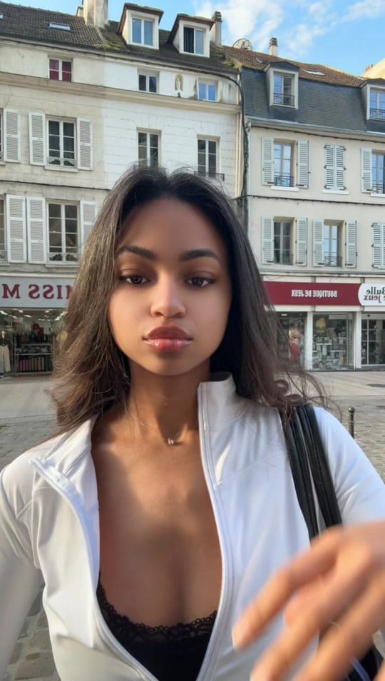 Post 7 by 𝙇𝙚́𝙖 𝙂𝙞𝙤𝙫𝙖𝙣𝙖 ☥ on TikTok (video)
