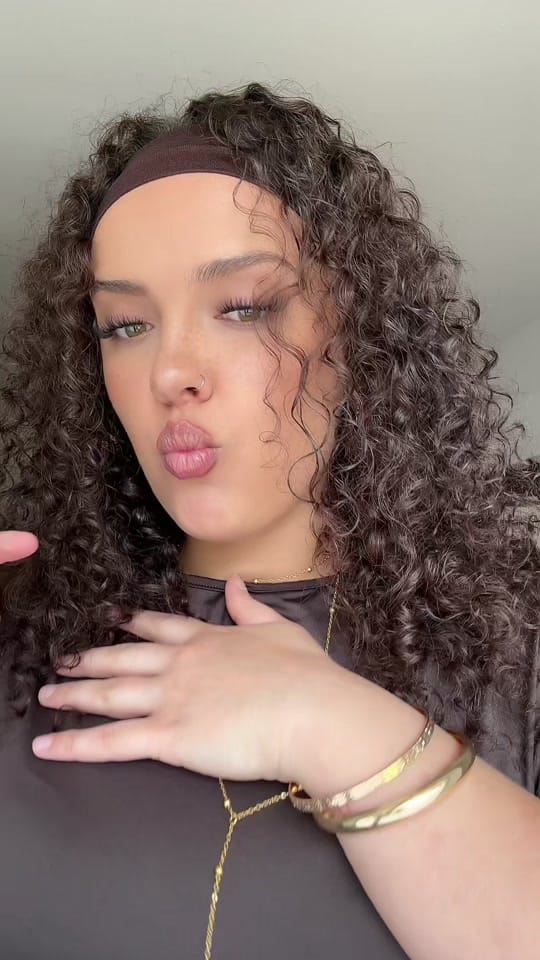 Post 7 by Leona🐚🫧🤍 on TikTok (video)