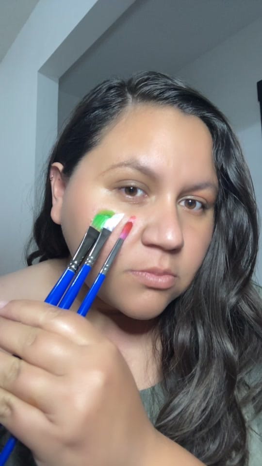 Post 10 by Miroslava on TikTok (video)