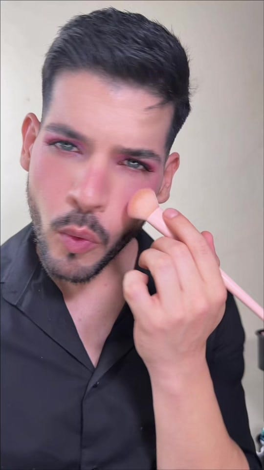 Post 10 by jasonbraun_artist on TikTok (video)