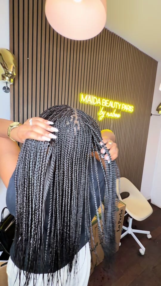 Post 1 by NABOU-EYES on TikTok (video)
