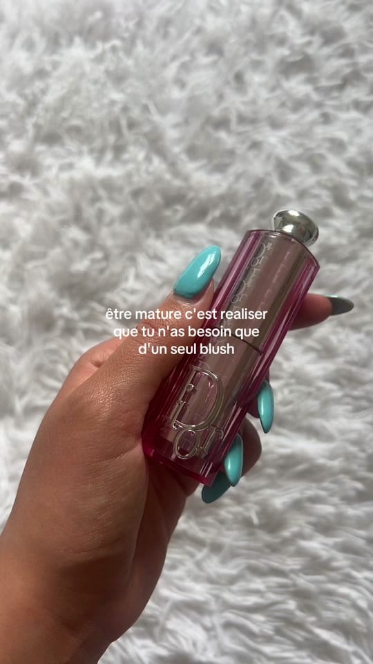 Post 3 by lili💋 on TikTok (video)