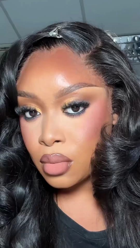 Post 8 by Jenny Muka on TikTok (video)