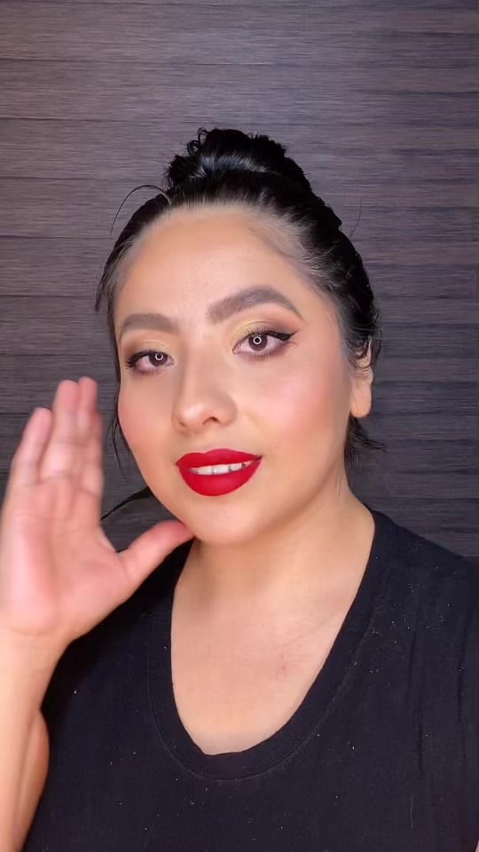 Post 10 by Esme Navarro on TikTok (video)