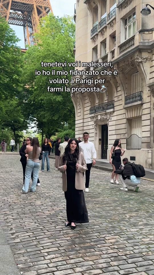 Post 9 by Eleonora Anzaldi on TikTok (video)