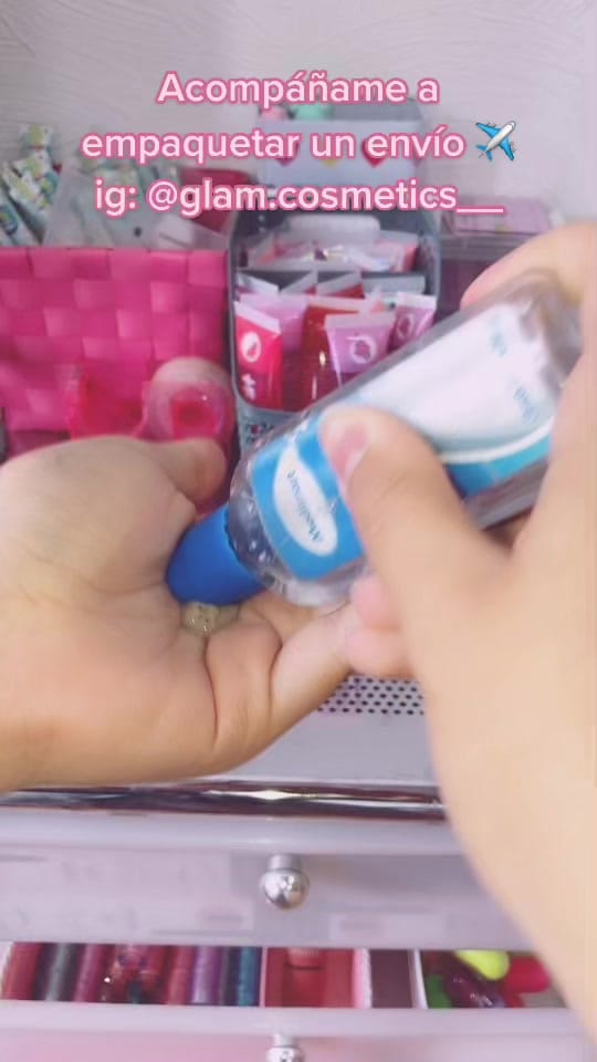 Post 2 by Cosméticos 💄 on TikTok (video)