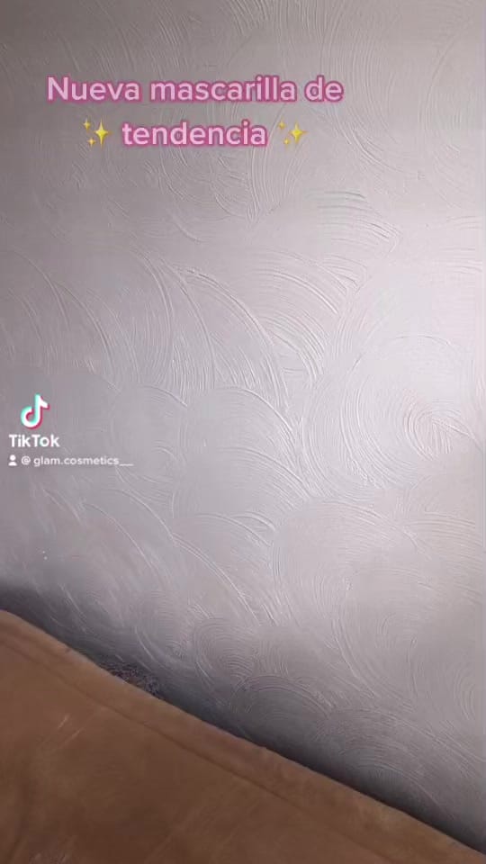 Post 1 by Cosméticos 💄 on TikTok (video)