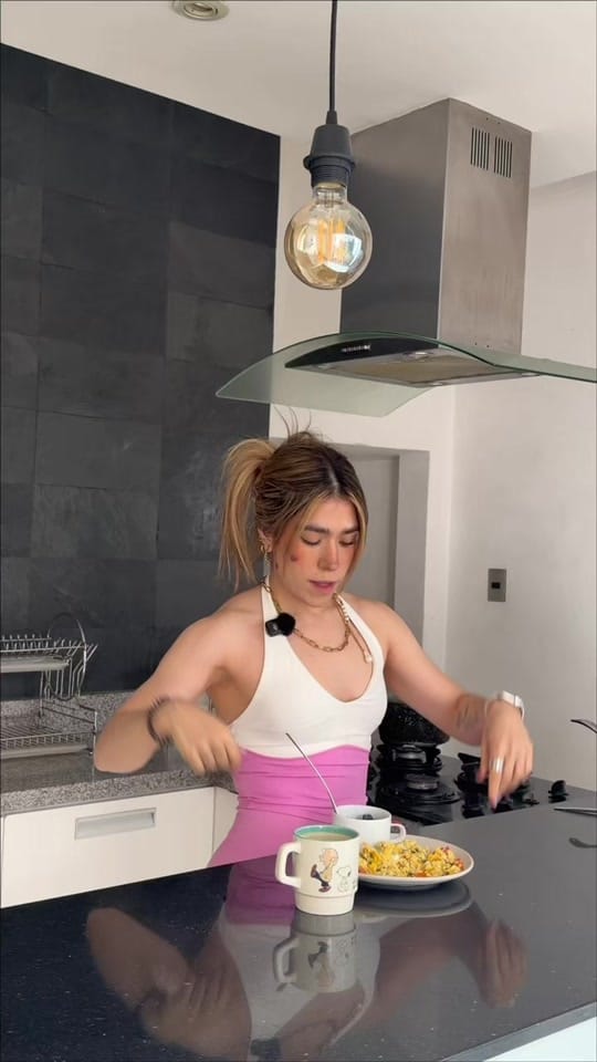 Post 10 by Jimena Guerrero on TikTok (video)