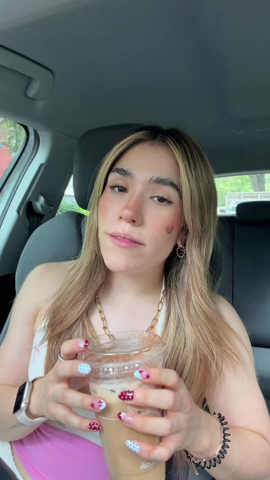 Post 7 by Jimena Guerrero on TikTok (video)