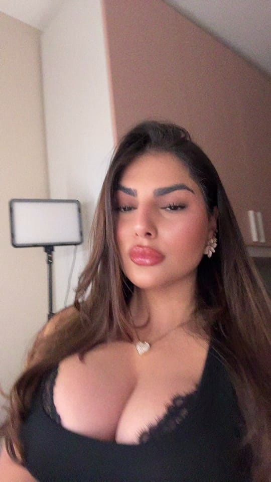 Post 2 by 𝑲𝑲𝑲⭑ on TikTok (video)
