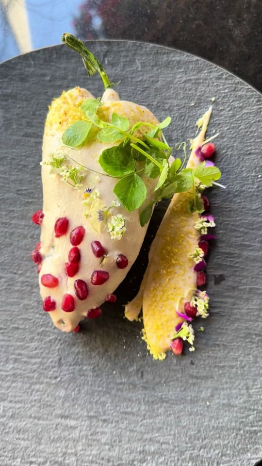 Post 5 by Chef Carlos Gaytan on TikTok (video)