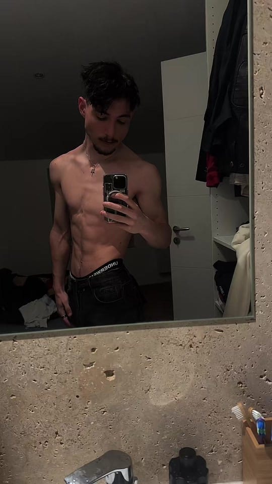Post 10 by Ares_paul on TikTok (video)