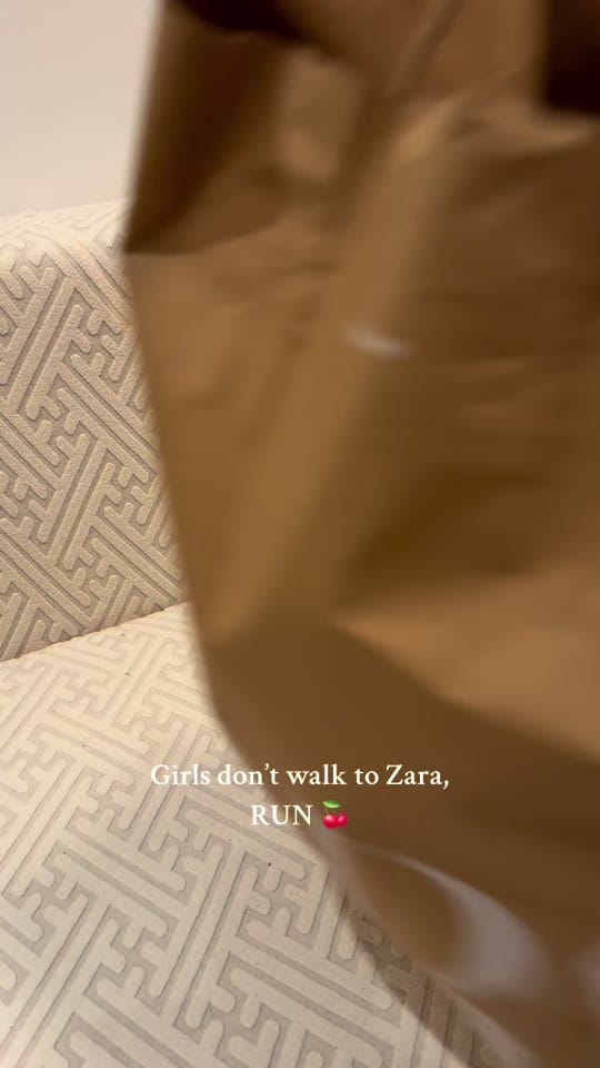 Post 10 by A&O 👯‍♀️ on TikTok (video)