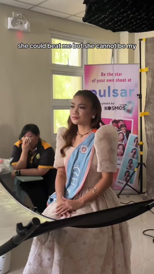 Post 4 by soqueeny__ on TikTok (video)
