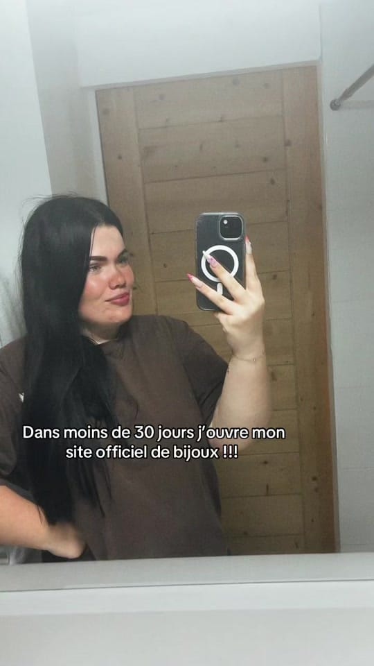 Post 1 by anaiss_beautyy on TikTok (video)