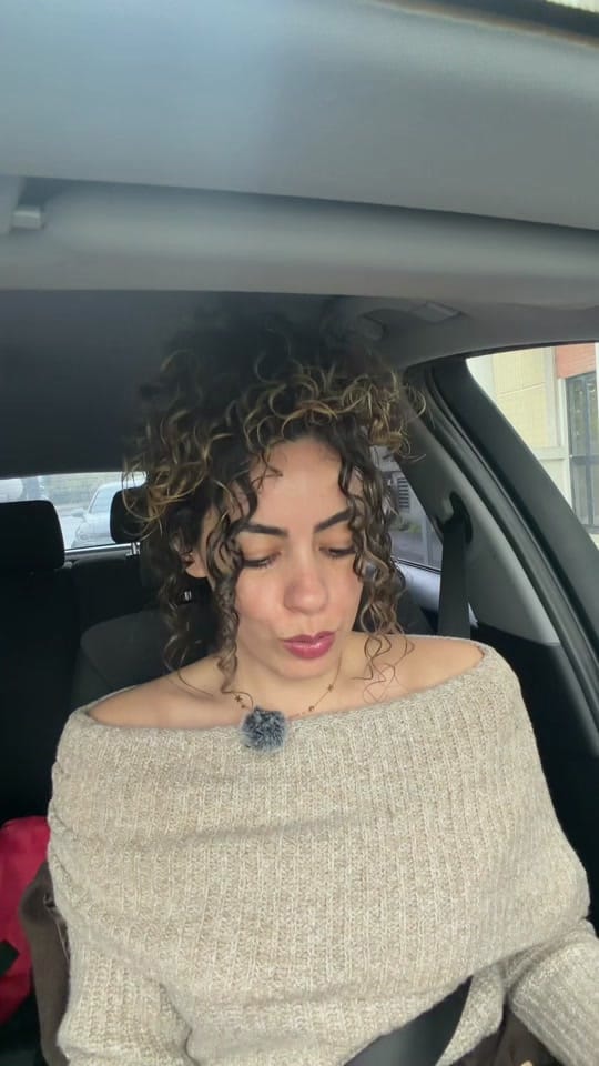 Post 6 by Hana Adjlia on TikTok (video)