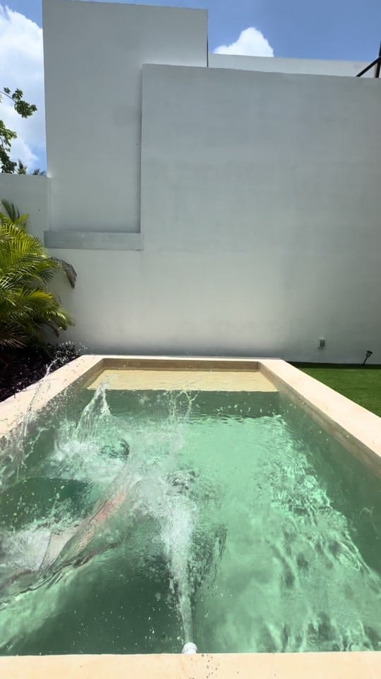 Post 1 by Gabriela Ruelas on TikTok (video)