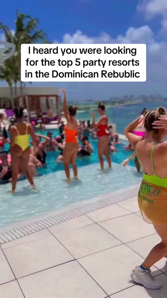 Post 10 by Bianca | Travel Agent ✈️ on TikTok (video)