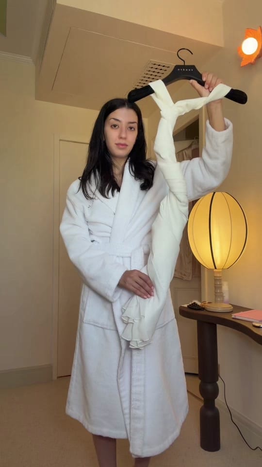 Post 5 by Amel ✨ on TikTok (video)