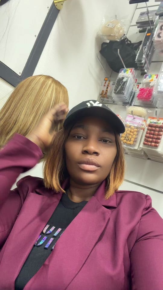 Post 3 by Kimi Kimibeauty on TikTok (video)