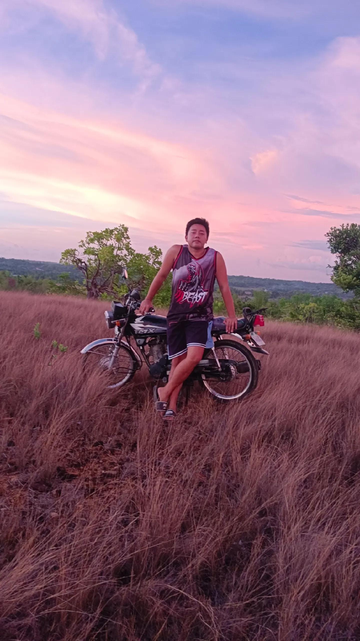 Post 1 by Jayvee🇵🇭 on TikTok (video)