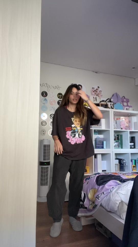 Post 10 by jungkook's girl⁷ (세미) on TikTok (video)