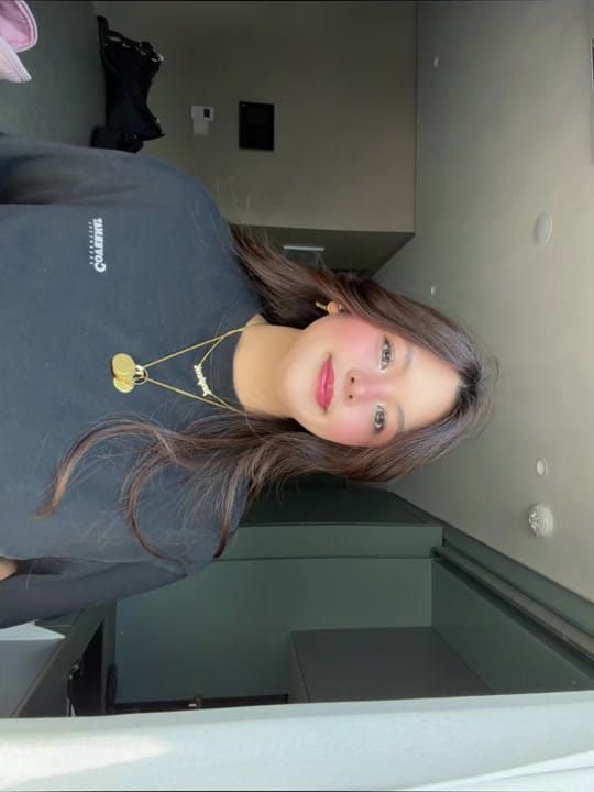 Post 7 by jungkook's girl⁷ (세미) on TikTok (video)