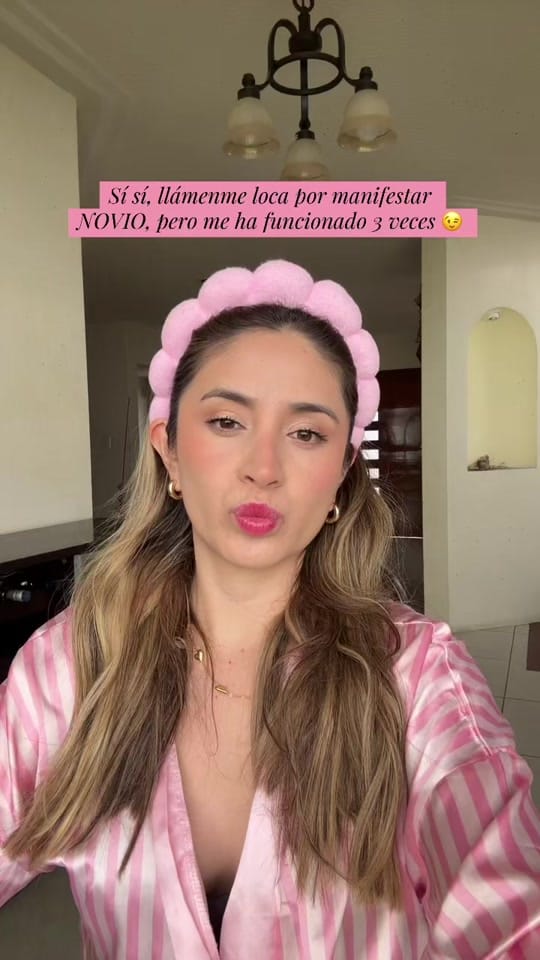 Post 7 by Fergie| Ley de Atracción|Vlog on TikTok (video)