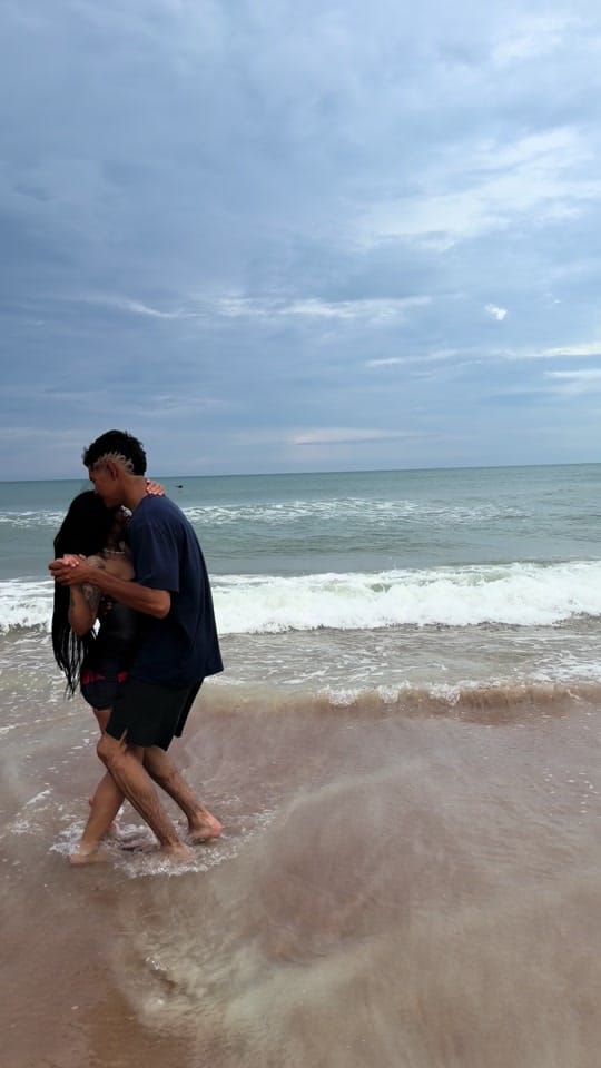 Post 8 by ELFAMOUSMANNY<3 on TikTok (video)