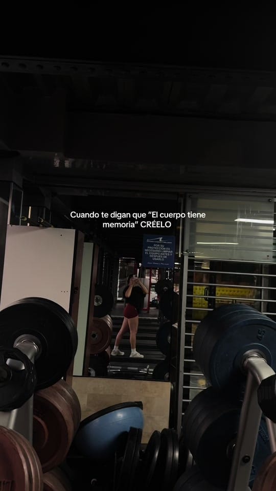 Post 4 by Ev on TikTok (video)