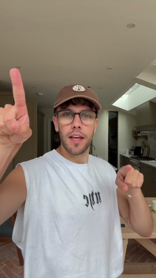 Post 8 by Tommy Wade-Smith on TikTok (video)