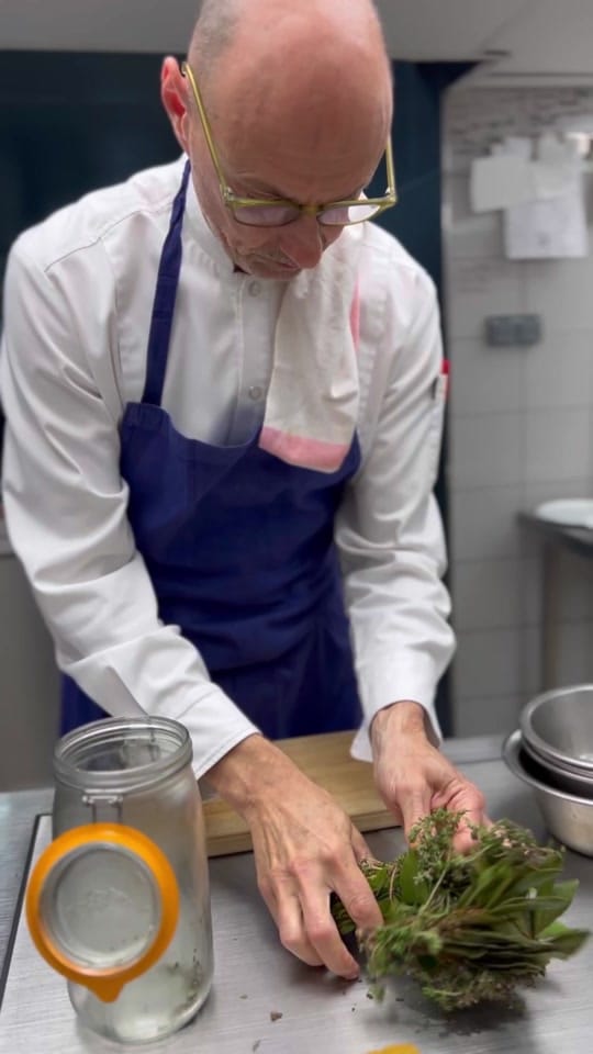Post 6 by Chef Stéphane Tournié on TikTok (video)