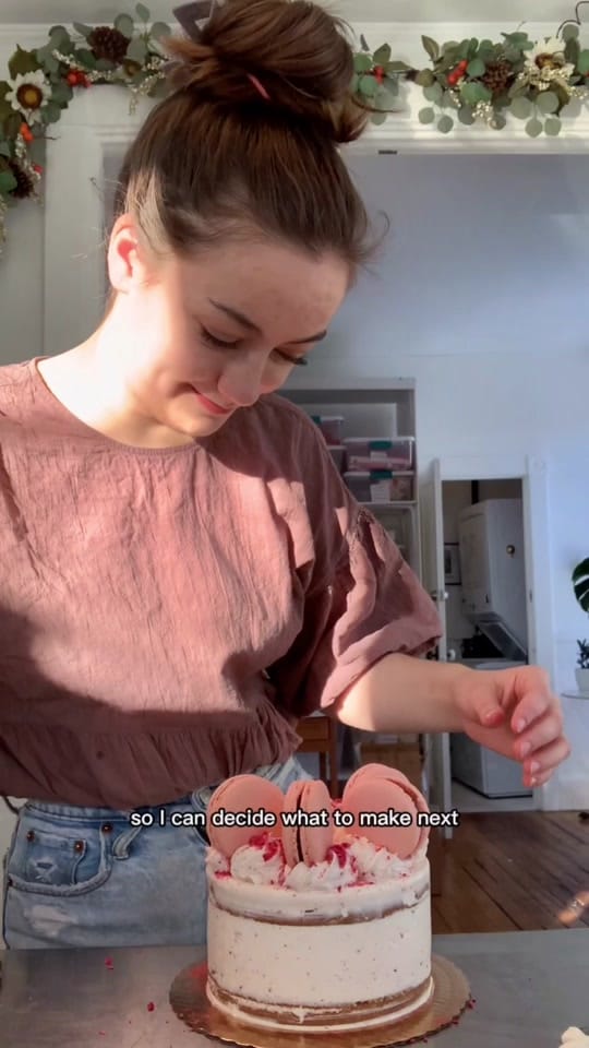 Post 9 by Claire Raposo on TikTok (video)