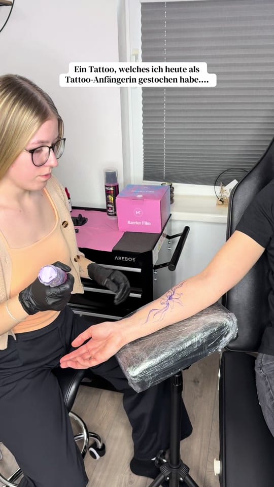 Post 4 by 𝐥𝐞𝐨𝐧𝐢𝐞 & 𝐣𝐞𝐫𝐞𝐦𝐲 on TikTok (video)